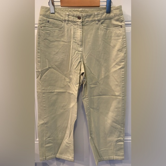 Liz Claiborne Cropped Pants - Picture 1 of 4